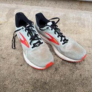 Brooks Launch 9 Men's Running Shoes, Grey/Orange, Size 10.5